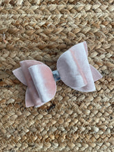 Load image into Gallery viewer, Pink Velvet