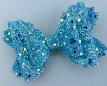 Load image into Gallery viewer, Blue Coconut