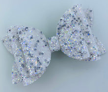 Load image into Gallery viewer, White Diamonds